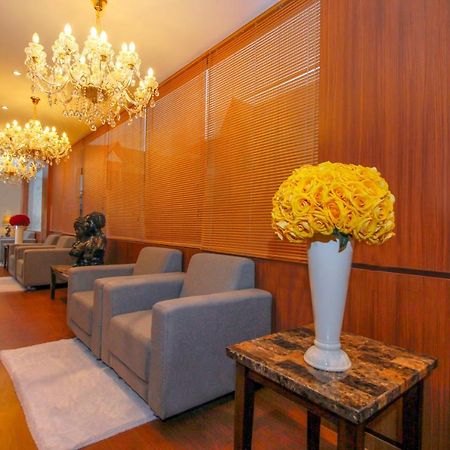 Petit Boutique Hotel Solo Kültér fotó