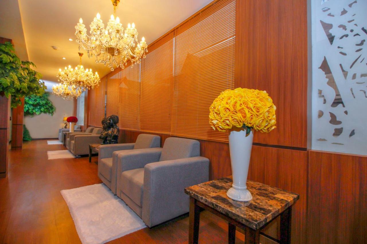 Petit Boutique Hotel Solo Kültér fotó
