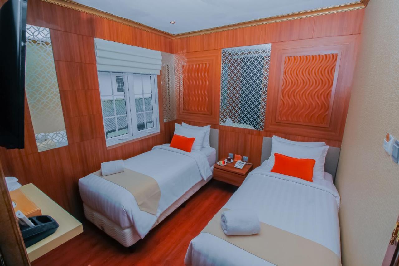 Petit Boutique Hotel Solo Kültér fotó